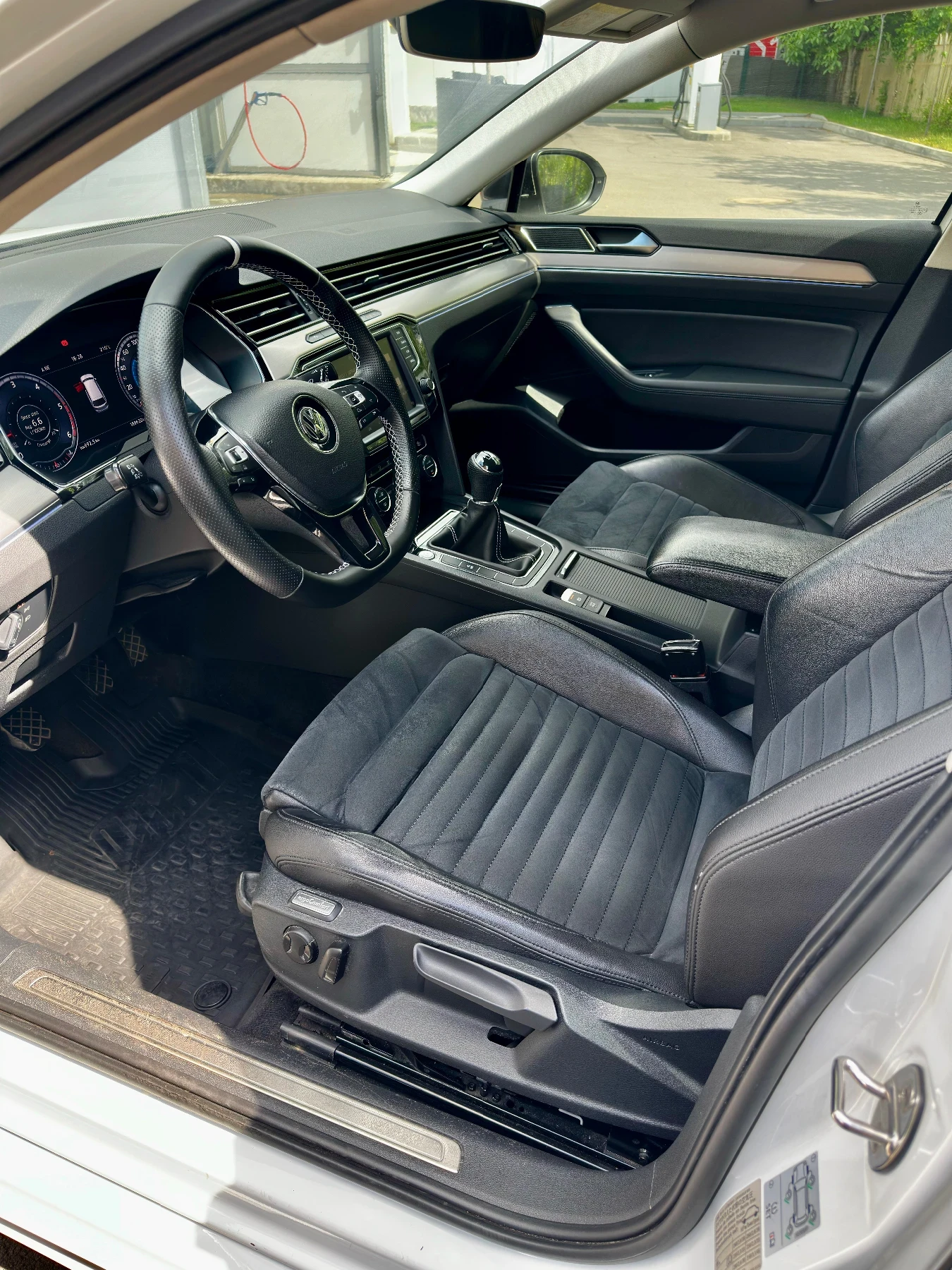 VW Passat Digital/rline/highline, снимка 7 - Автомобили и джипове - 54755207