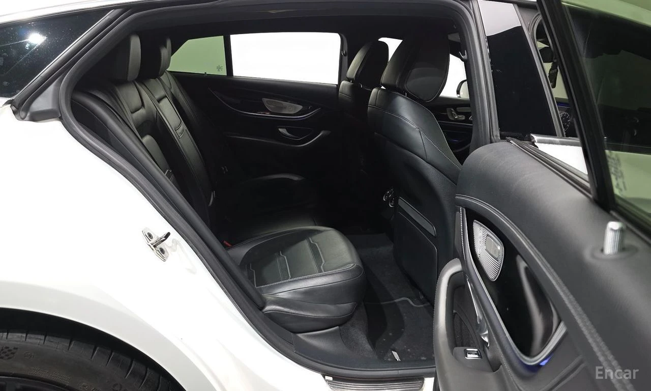 Mercedes-Benz AMG GT 43* 4MATIC+ * BURMESTER* ПОДГРЕВ* ОБДУХВАНЕ* 360КА, снимка 16 - Автомобили и джипове - 55468382