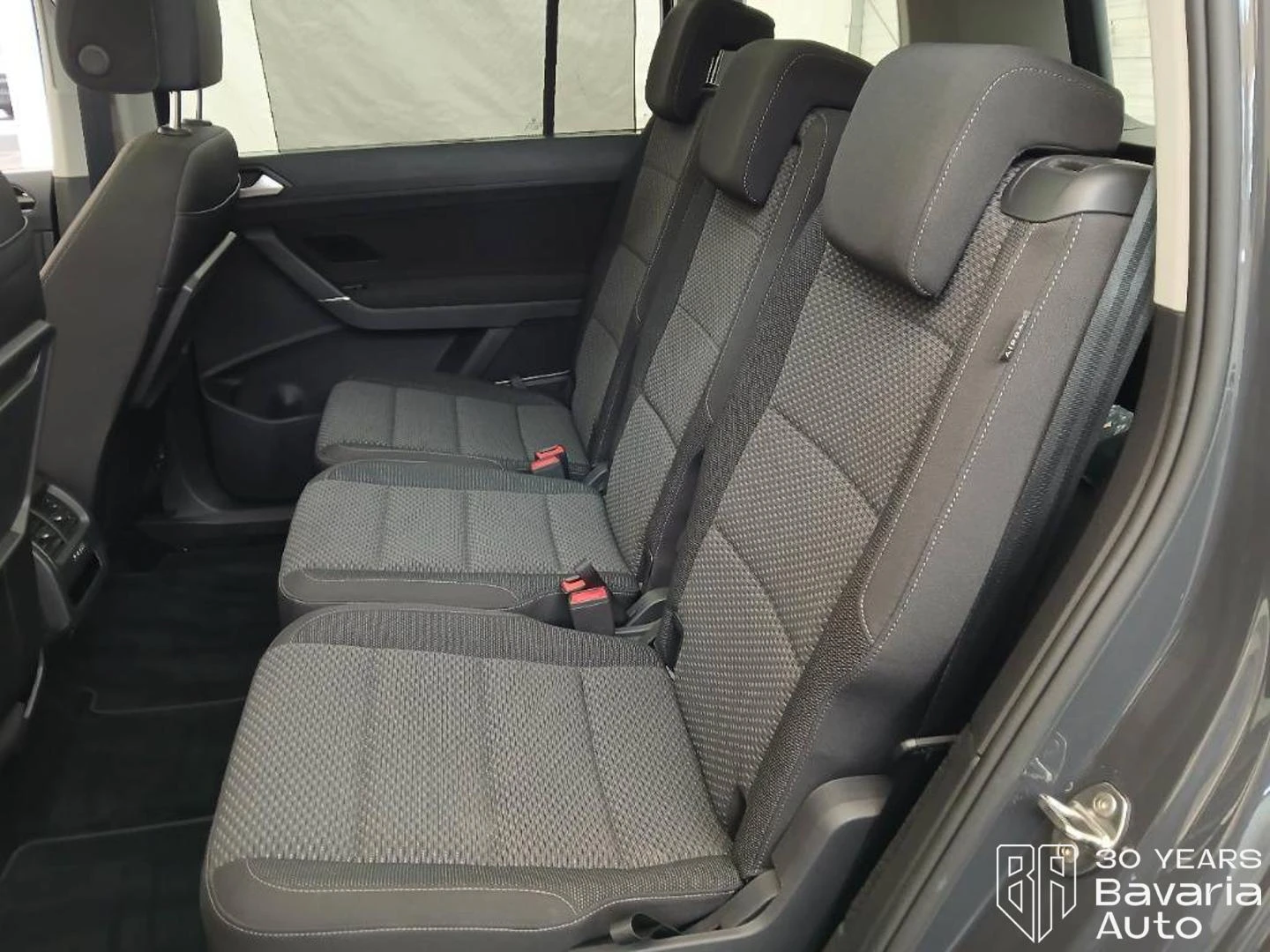 VW Touran Comfortline DSG Easy Open, снимка 9 - Автомобили и джипове - 55767052