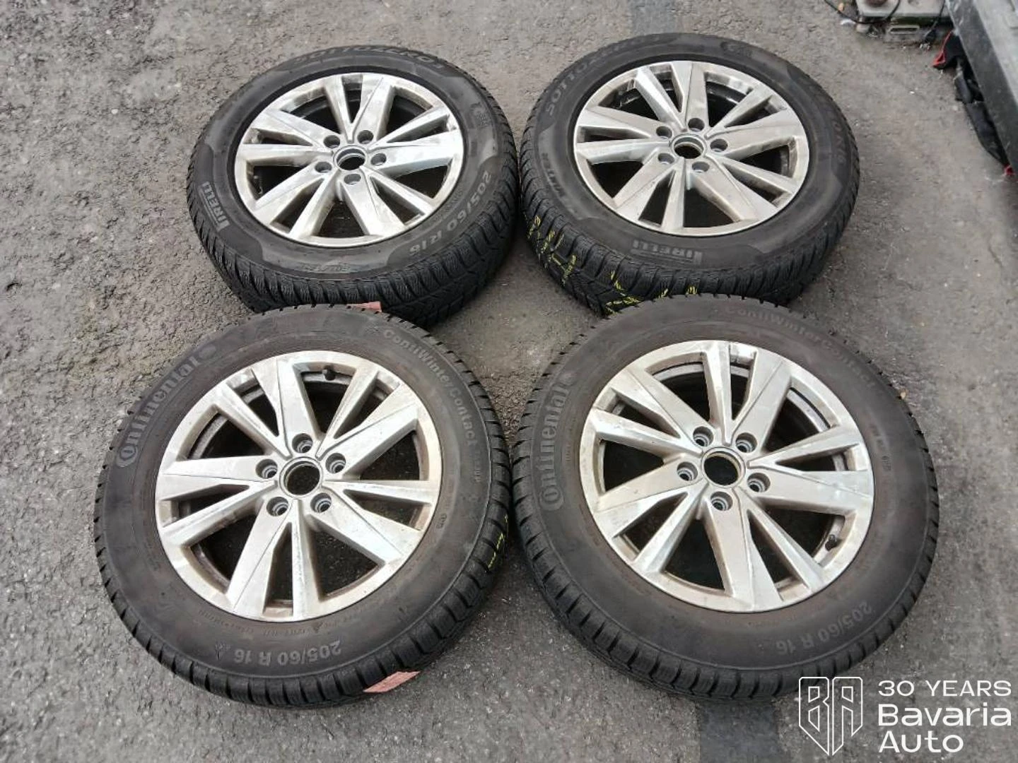 VW Touran Comfortline DSG Easy Open, снимка 17 - Автомобили и джипове - 55767052