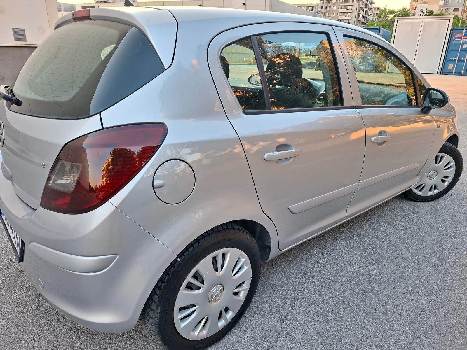 Opel Corsa 1.2 Клима, снимка 6 - Автомобили и джипове - 55873013