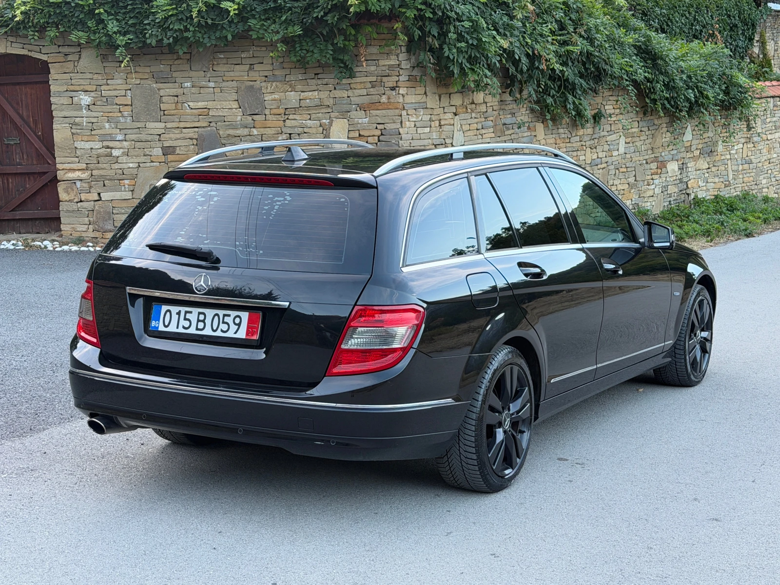 Mercedes-Benz C 250 250i Швейцария, снимка 4 - Автомобили и джипове - 56077734