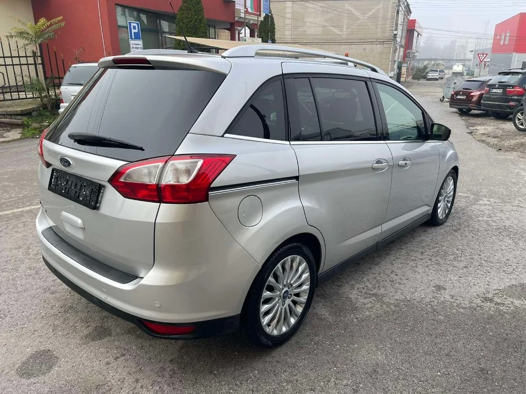 Ford Grand C-Max, снимка 4 - Автомобили и джипове - 56136376