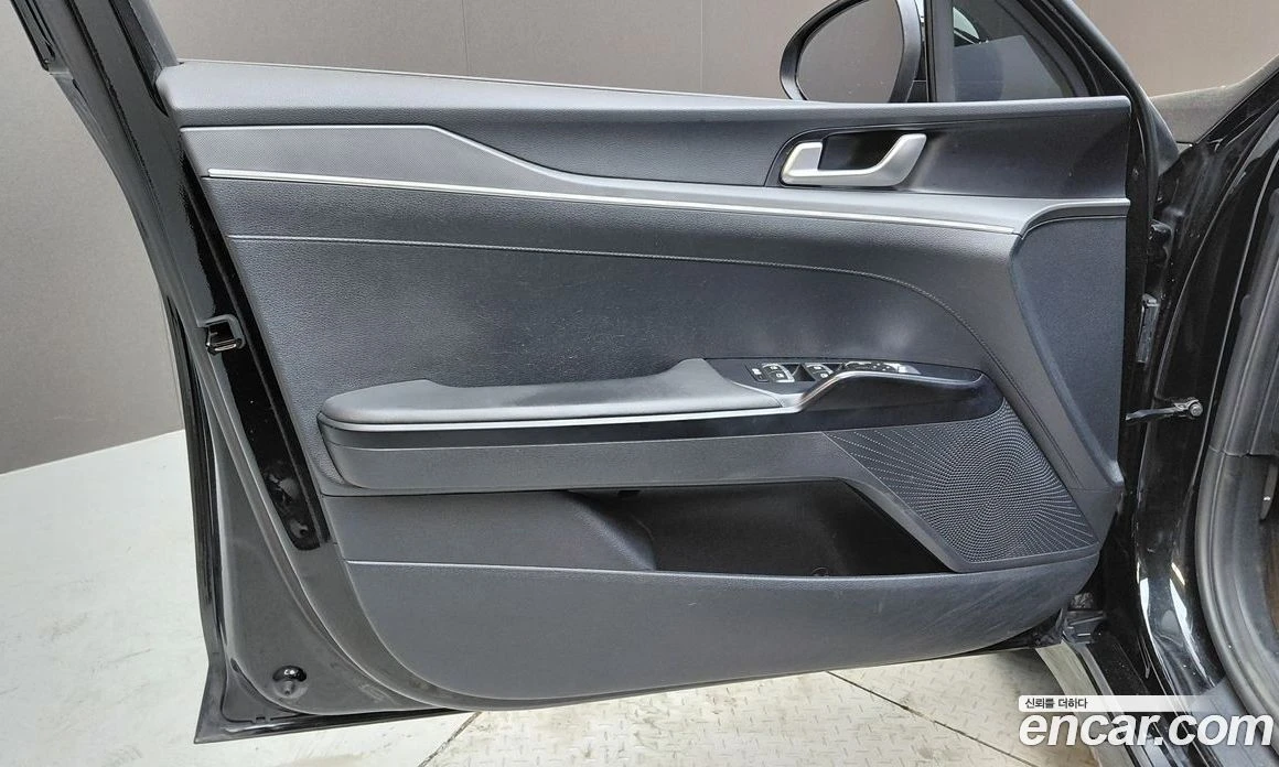 Kia K5 2.0 LPI Strandard, снимка 14 - Автомобили и джипове - 56185738