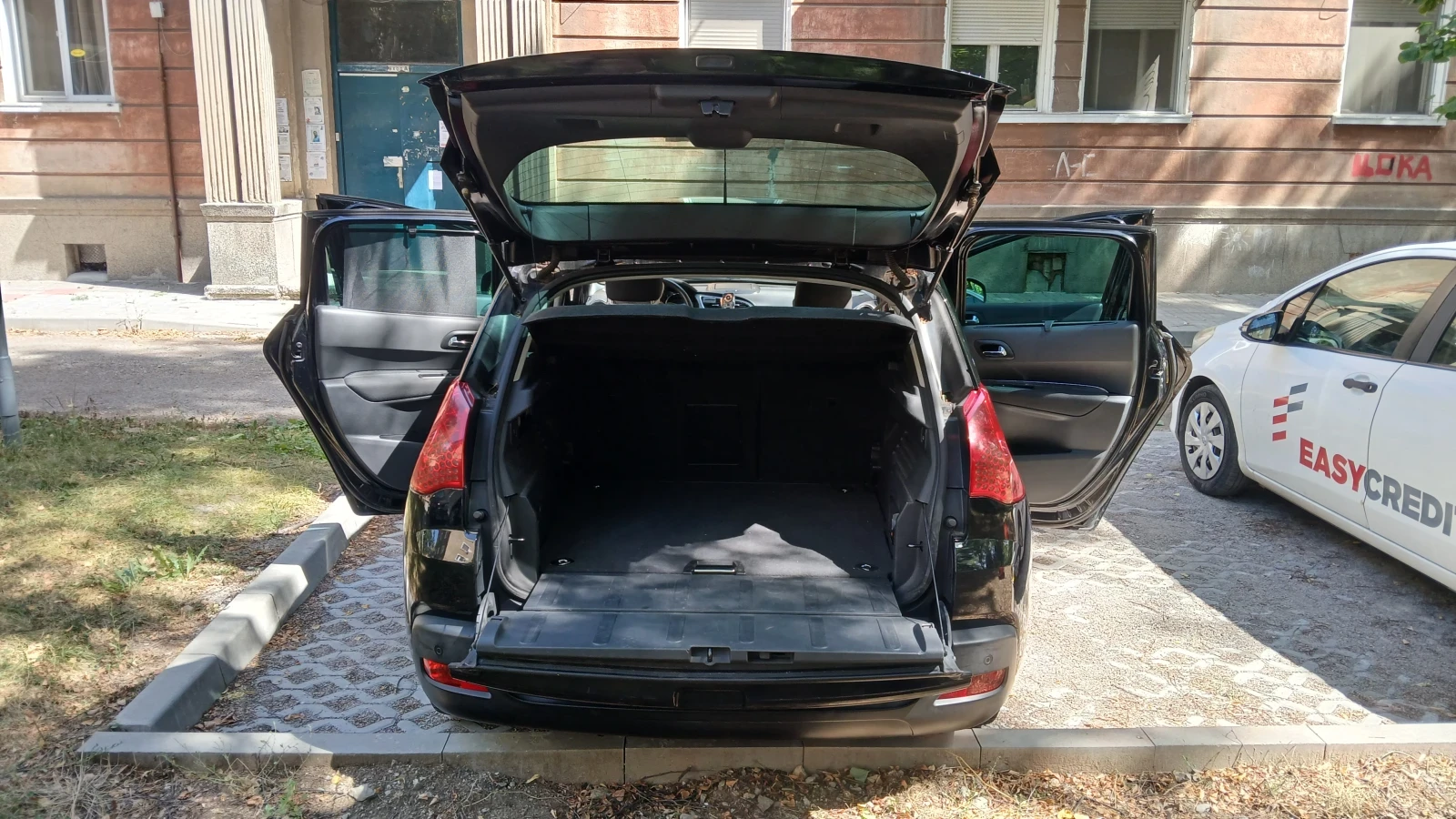 Peugeot 3008, снимка 10 - Автомобили и джипове - 56640801