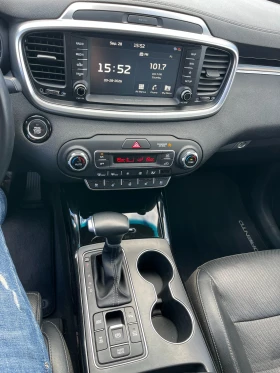 Kia Sorento 3.3 V6 * SX AWD, снимка 12