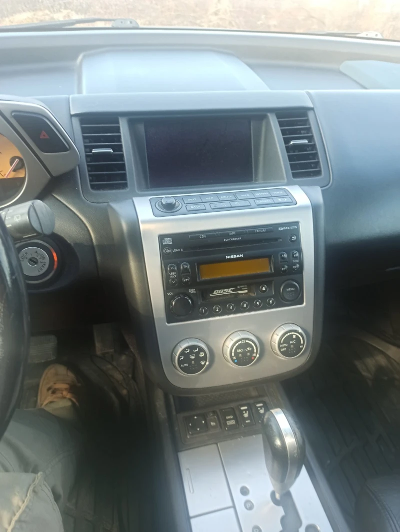 Nissan Murano, снимка 13 - Автомобили и джипове - 49359729