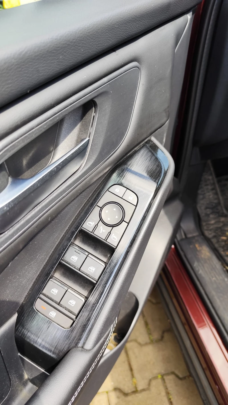 Nissan Qashqai В ГАРАНЦИЯ , снимка 8 - Автомобили и джипове - 53202533