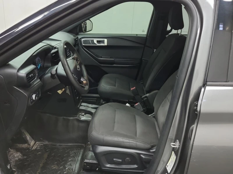Ford Explorer * AWD * CARFAX * , снимка 5 - Автомобили и джипове - 53276594