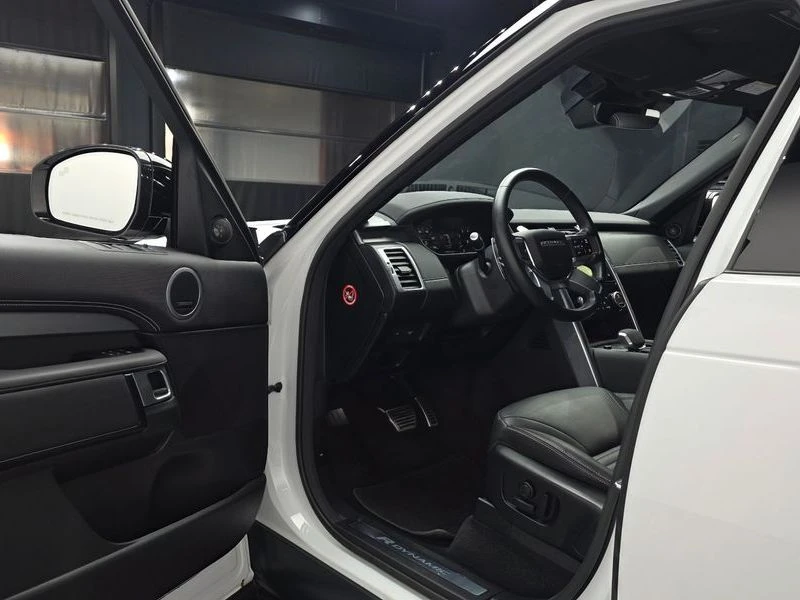 Land Rover Discovery 3.0 pt306 Automatic, снимка 10 - Автомобили и джипове - 55844611