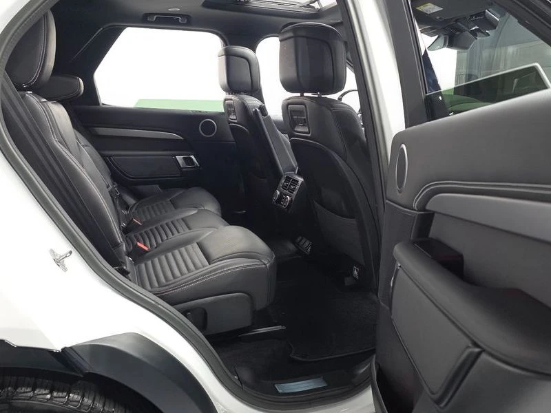 Land Rover Discovery 3.0 pt306 Automatic, снимка 12 - Автомобили и джипове - 55844611