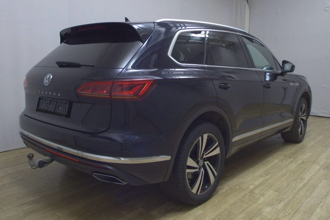 VW Touareg 3.0TDI 4motion INDIVIDUAL* Панорама* Теглич*  - изображение 3