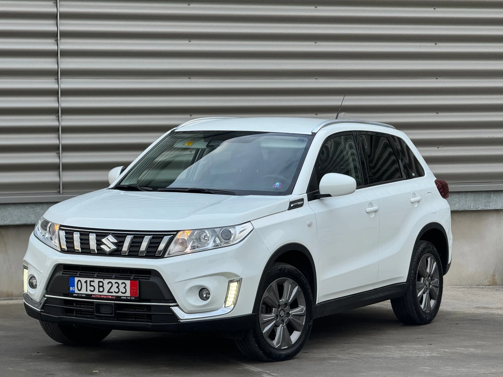 Suzuki Vitara 1.0 4x4 DISTRONIC* CAMERA* СОБСТВЕН ЛИЗИНГ* БАРТЕР - изображение 3