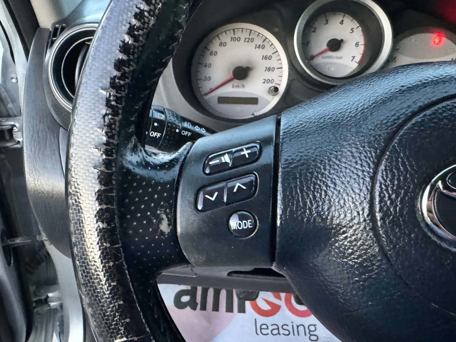 Toyota Rav4 2.0 D-4D  | Mobile.bg — изображение 15