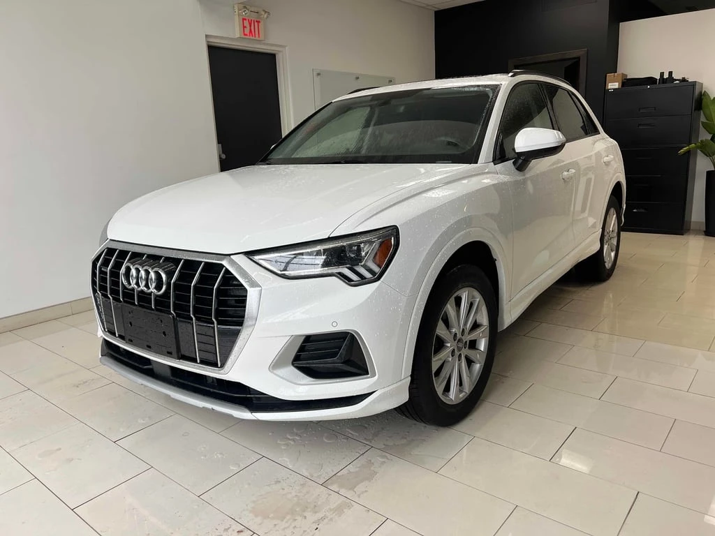 Audi Q3 * Komfort * CARFAX *    | Mobile.bg   1