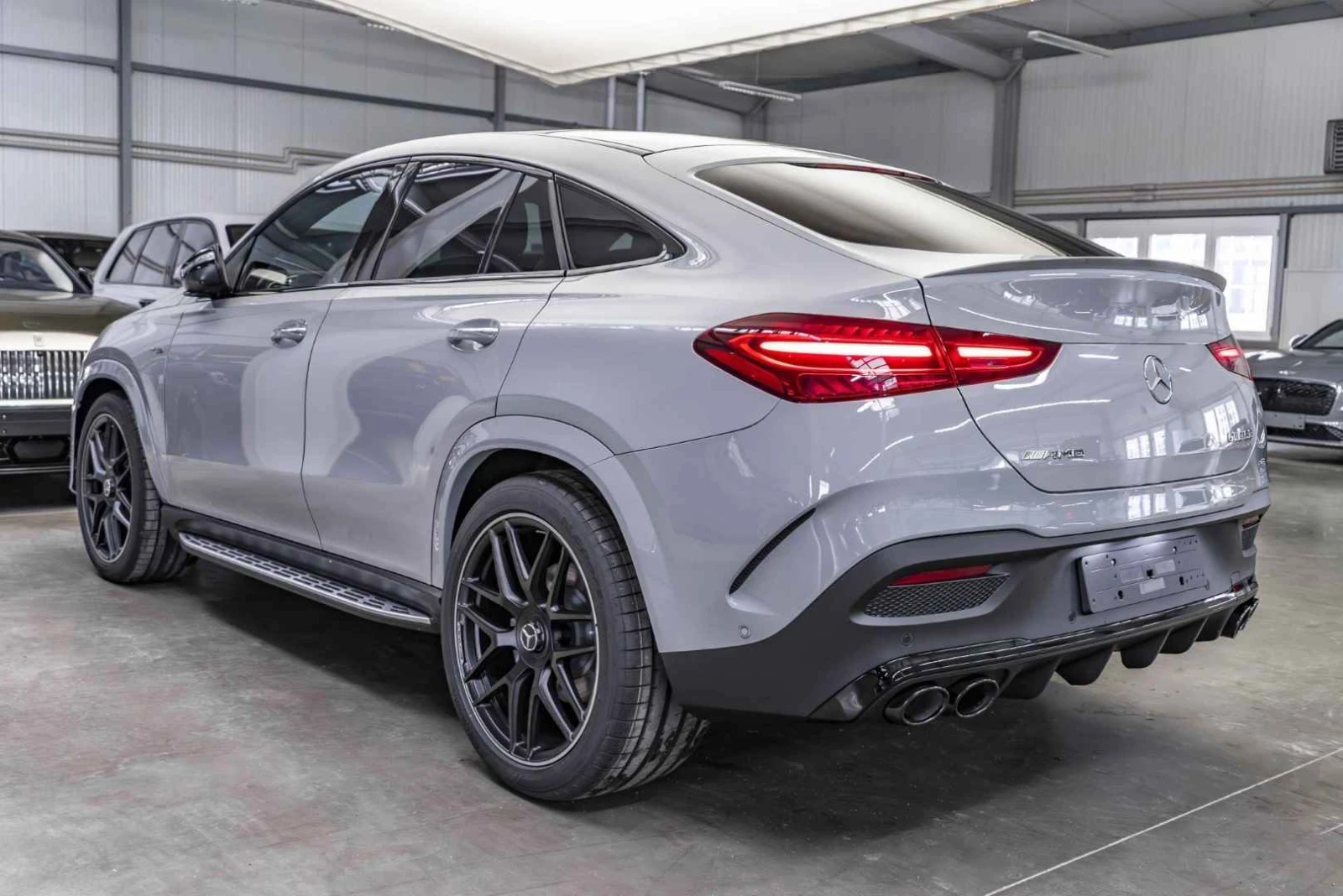 Mercedes-Benz GLE 53 4MATIC FACELIFT* AMG* CARBON* PANO* BURMESTER* 360* , снимка 5 - Автомобили и джипове - 53745226