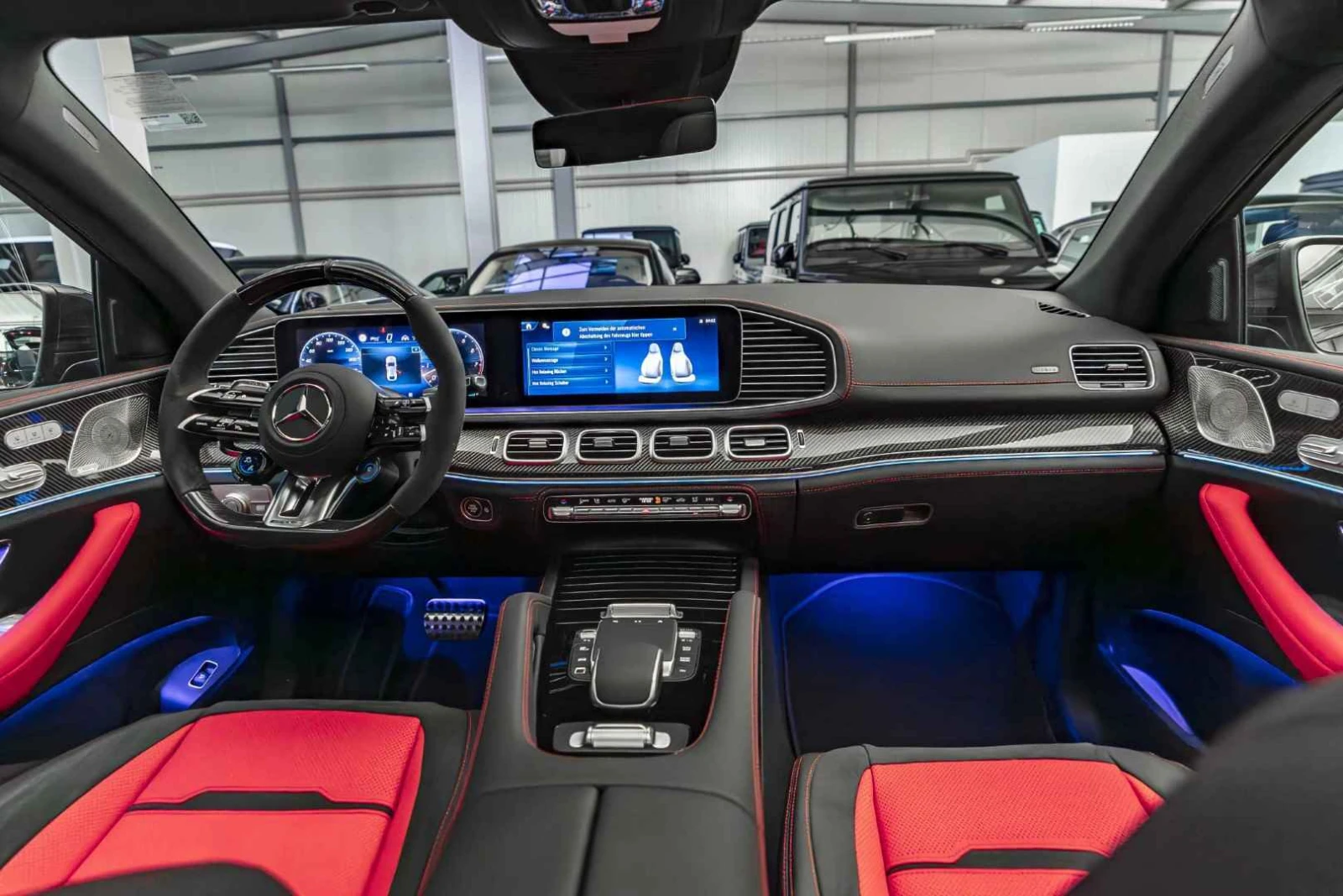 Mercedes-Benz GLE 53 4MATIC FACELIFT* AMG* CARBON* PANO* BURMESTER* 360* , снимка 9 - Автомобили и джипове - 53745226