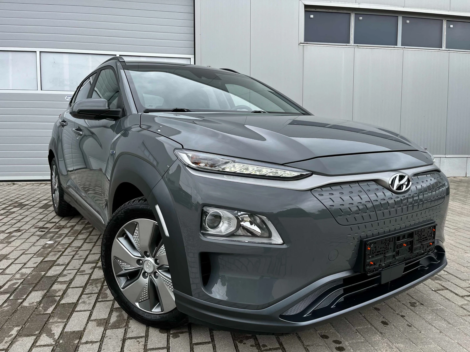 Hyundai Kona EV 39KW/h 49000km.SOH 95%, KAMERA, ГАРАНЦИЯ, СЕРВ.