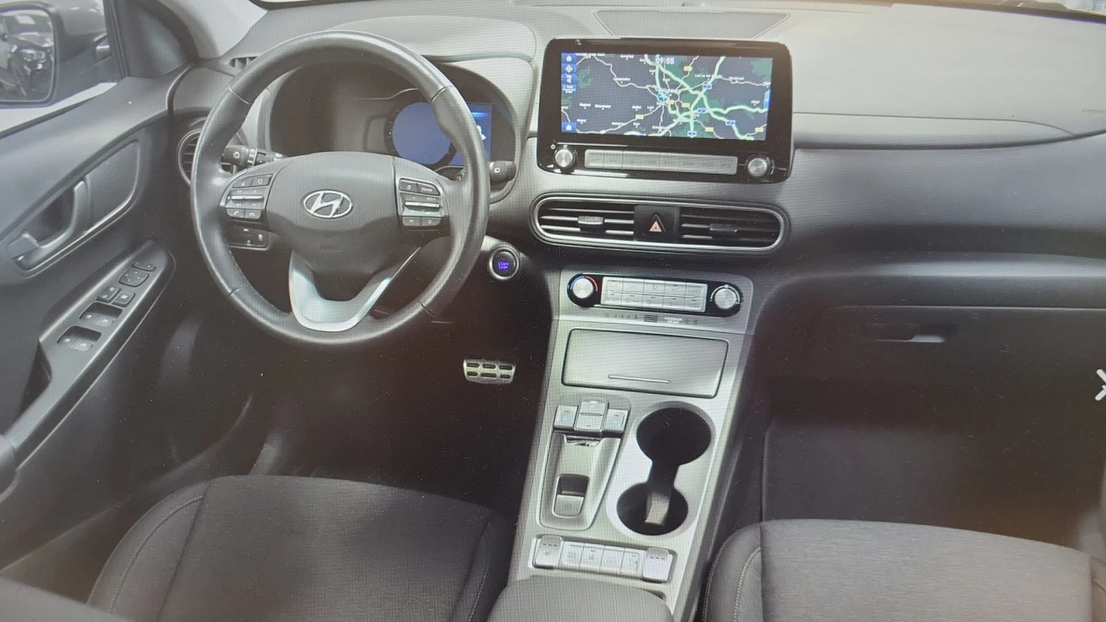 Hyundai Kona EV 39KW/h 49000km.SOH 95%, KAMERA, ГАРАНЦИЯ, снимка 4 - Автомобили и джипове - 54581161