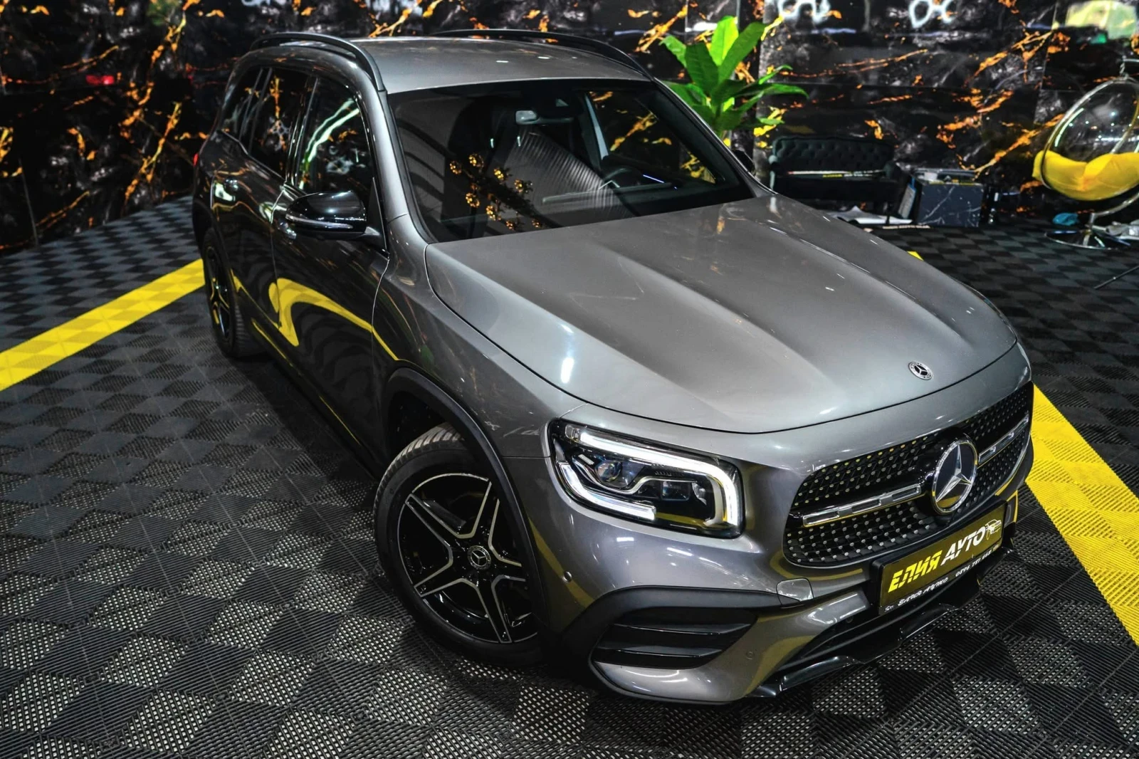 Mercedes-Benz GLB 220 D 4MATIC EDITION 1 7-МЕСТЕН LED BURM ЛИЗИНГ 100%, снимка 2 - Автомобили и джипове - 54724377