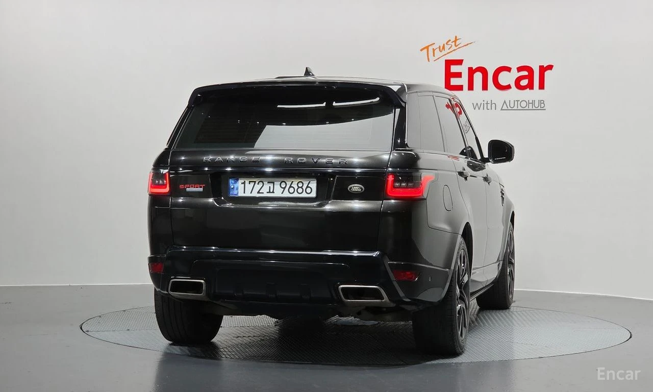 Land Rover Range Rover Sport 3.0* HSE* ОБДУХВАНЕ* ХЕДЪП* LANE* ASSIST* ПАНОРАМА, снимка 4 - Автомобили и джипове - 54820836