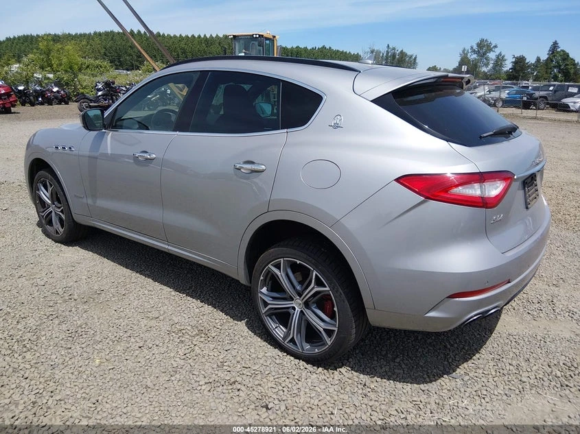 Maserati Levante 3.0l S Gransport, снимка 3 - Автомобили и джипове - 55130755