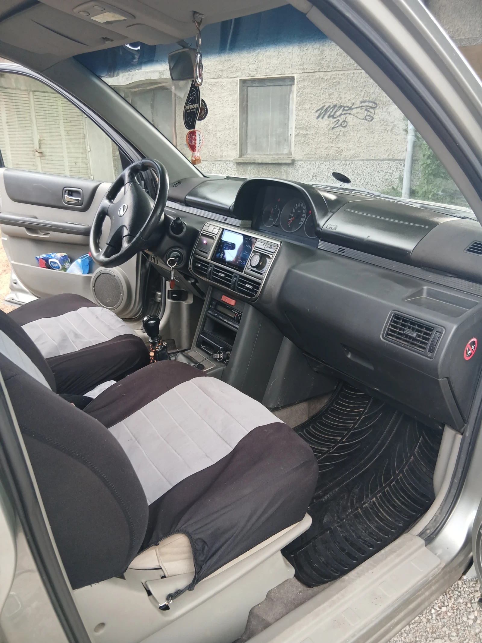 Nissan X-trail, снимка 5 - Автомобили и джипове - 55223767