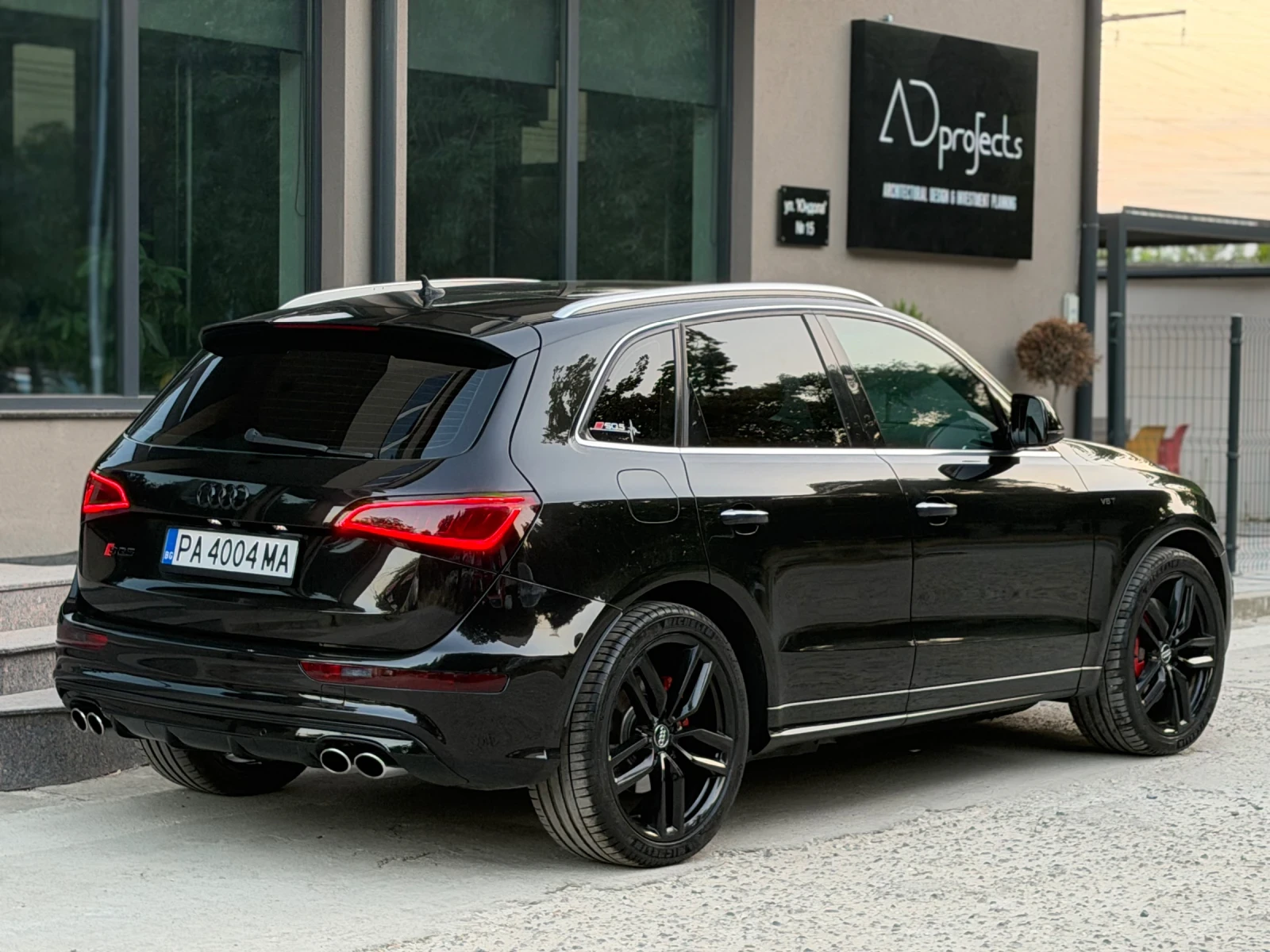Audi SQ5 Пано/KEYLESS/21/BANG&OLUFSEN /ACC/КАТО НОВА/FULL, снимка 4 - Автомобили и джипове - 55957627