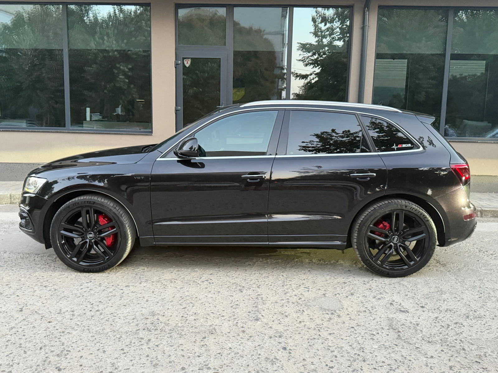 Audi SQ5 Пано/KEYLESS/21/BANG&OLUFSEN /ACC/КАТО НОВА/FULL, снимка 8 - Автомобили и джипове - 55957627