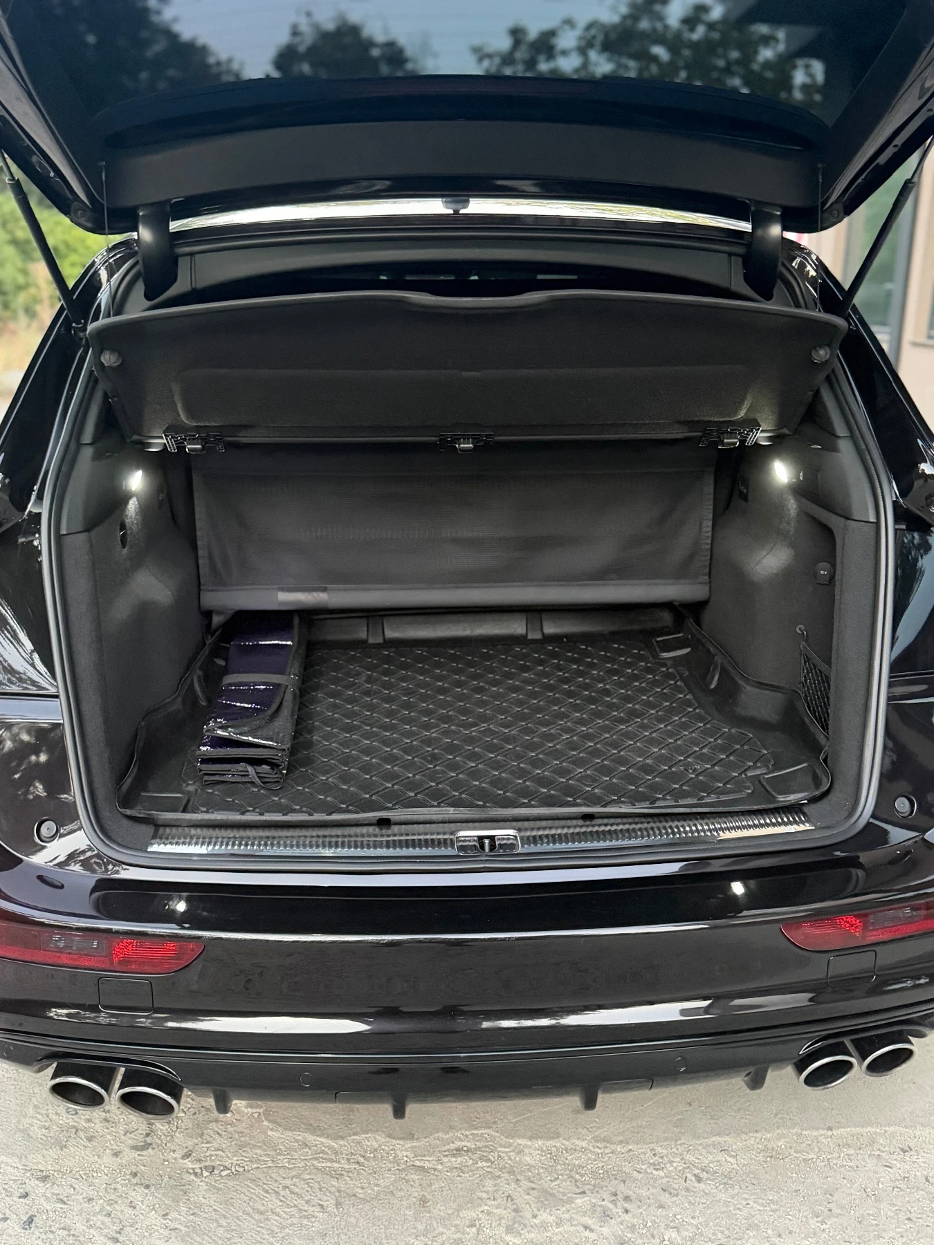 Audi SQ5 Пано/KEYLESS/21/BANG&OLUFSEN /ACC/КАТО НОВА/FULL, снимка 9 - Автомобили и джипове - 55957627