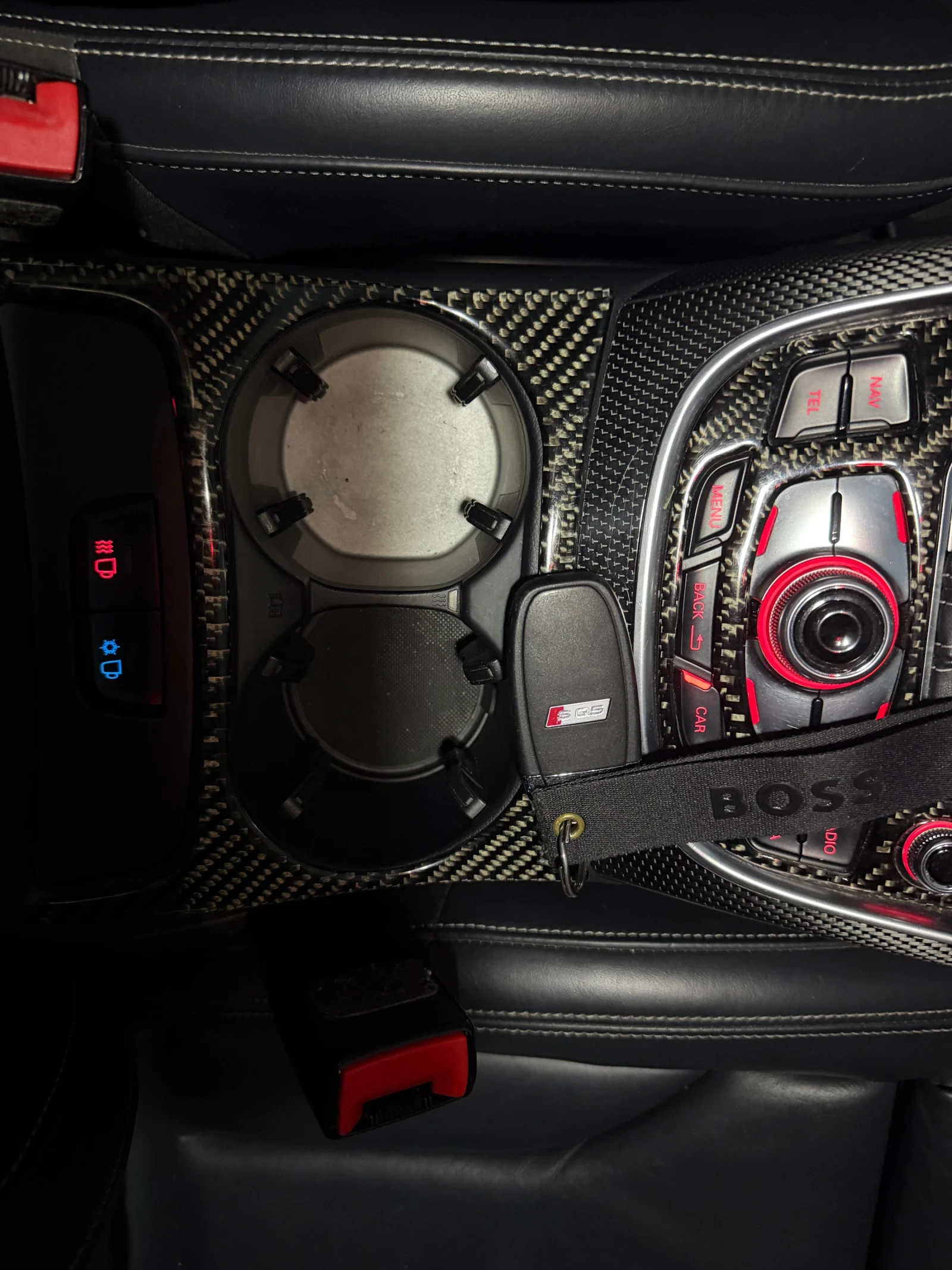 Audi SQ5 Пано/KEYLESS/21/BANG&OLUFSEN /ACC/КАТО НОВА/FULL, снимка 14 - Автомобили и джипове - 55957627