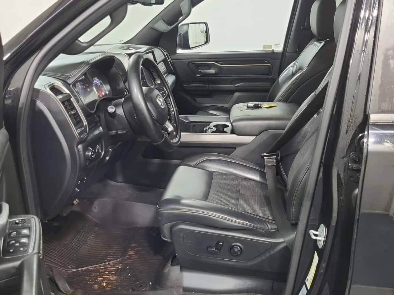 Dodge RAM 1500 * SPORT * CARFAX * ЦЕНА ДО БГ, снимка 5 - Автомобили и джипове - 56165885