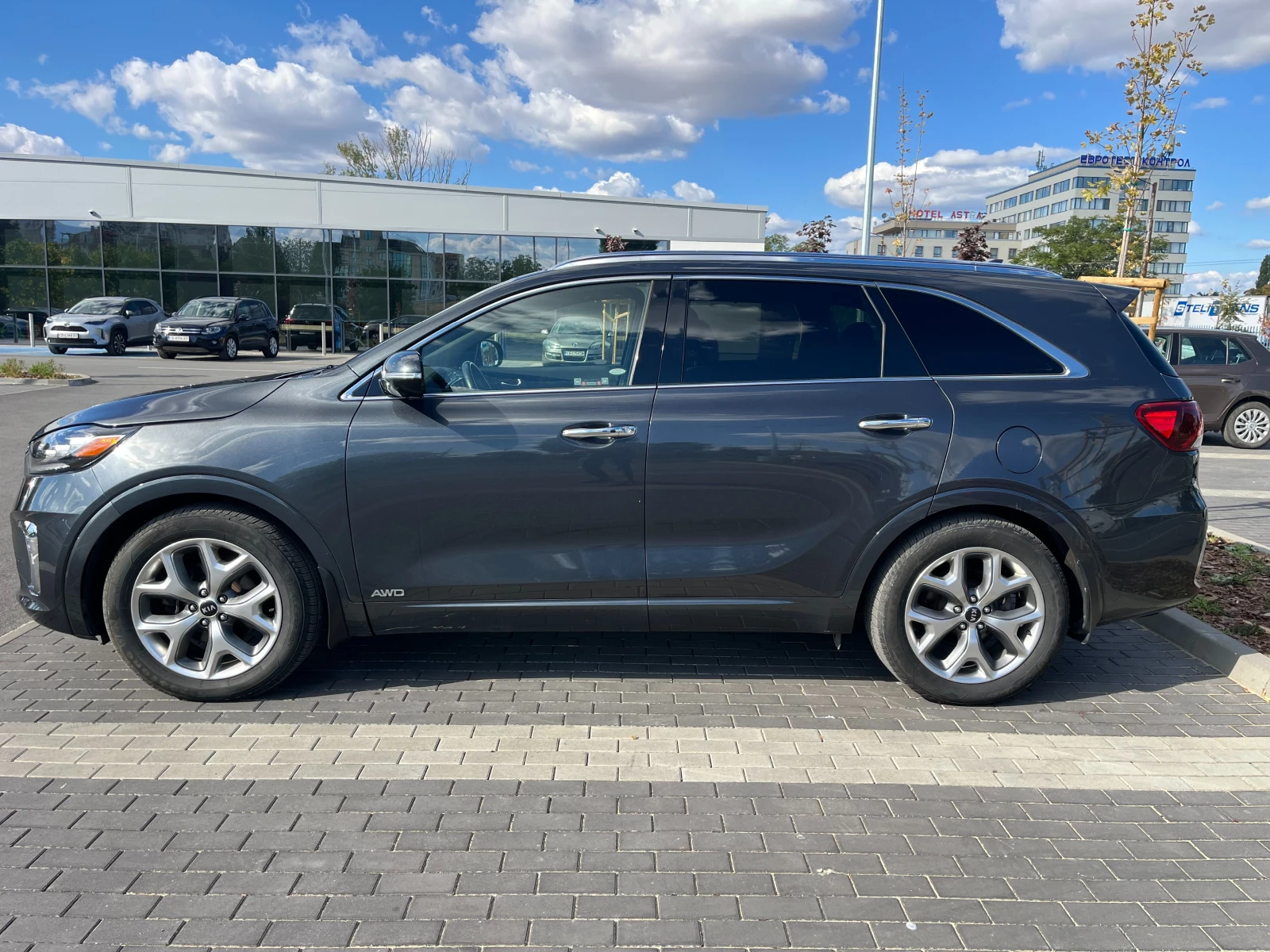 Kia Sorento 3.3 V6 * SX AWD, снимка 4 - Автомобили и джипове - 56261446
