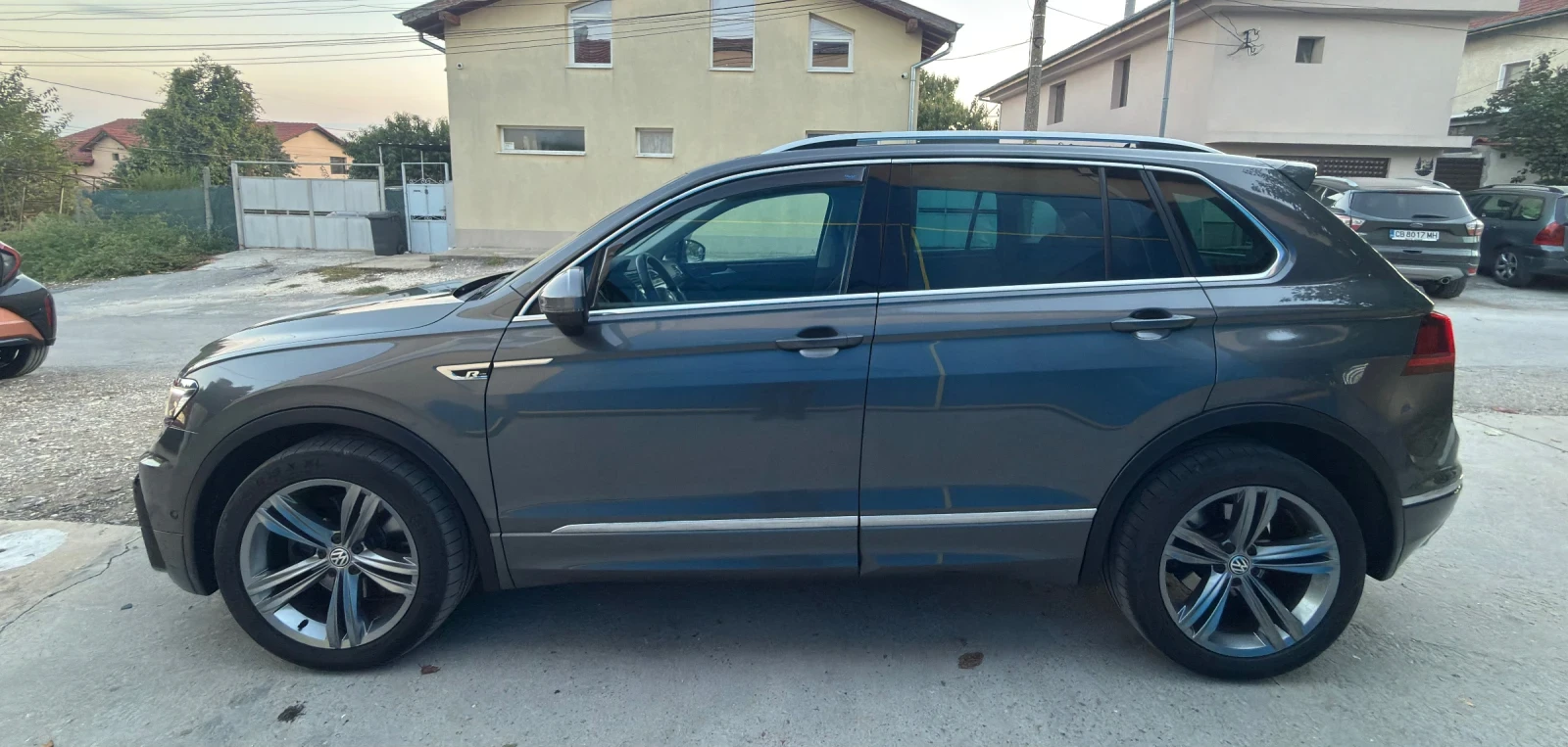 VW Tiguan R-LINE | 240 �.�| 4Motion| DSG| ������ ������ | Mobile.bg � ����������� 7