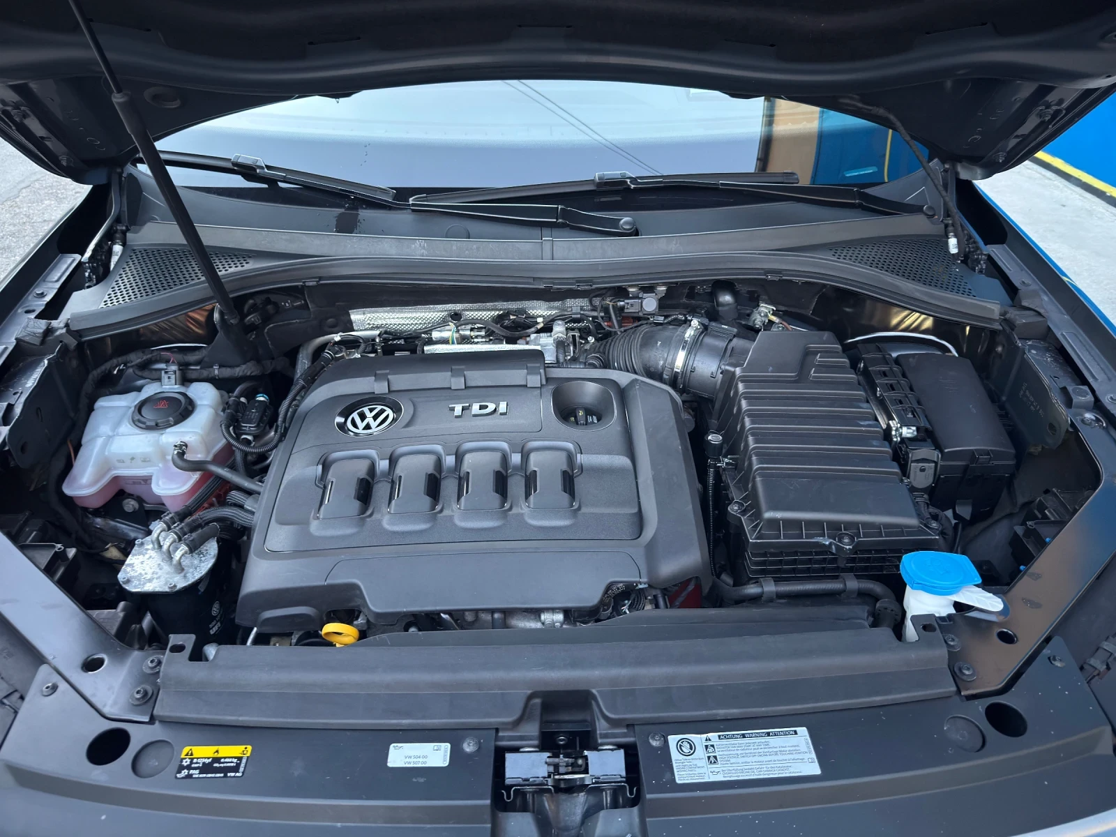 VW Tiguan R-LINE | 240 �.�| 4Motion| DSG| ������ ������ | Mobile.bg � ����������� 11
