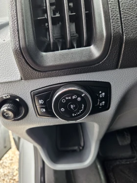 Ford Transit 2.2TDCI.Фул екстри., снимка 11
