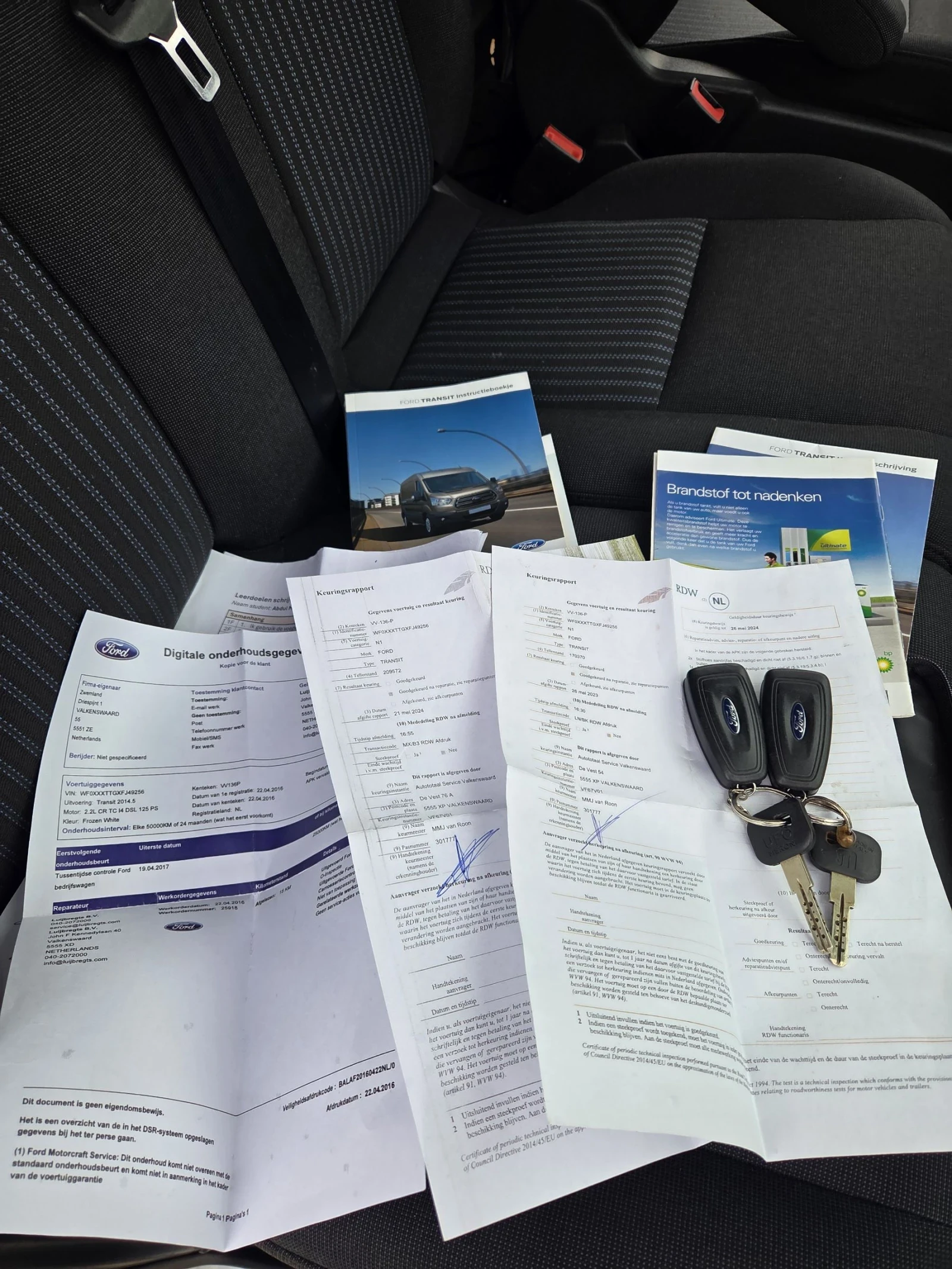 Ford Transit 2.2TDCI.Фул екстри., снимка 15 - Бусове и автобуси - 54472935