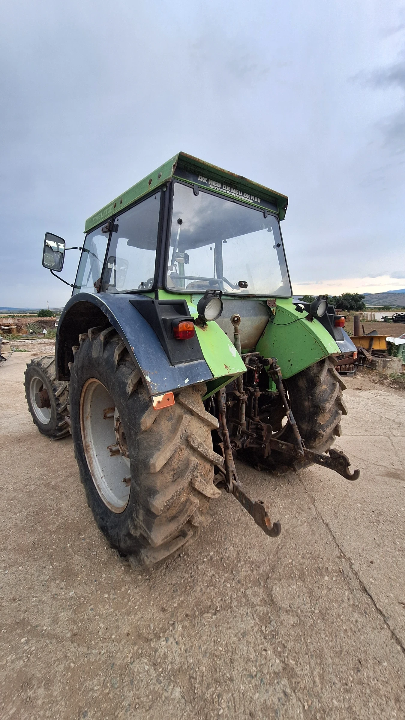 Трактор Deutz DX 4.50, снимка 4 - Селскостопанска техника - 55365246