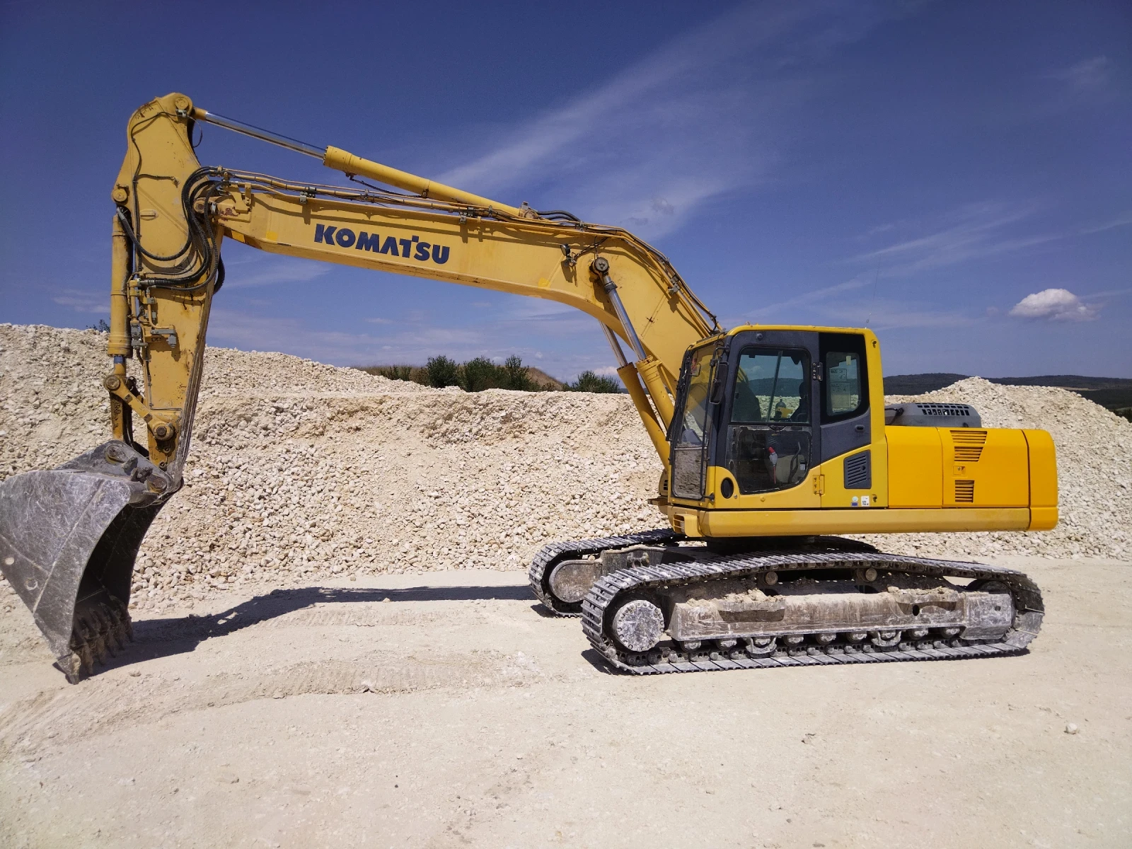  Komatsu PC240NLC-8 | Mobile.bg   11
