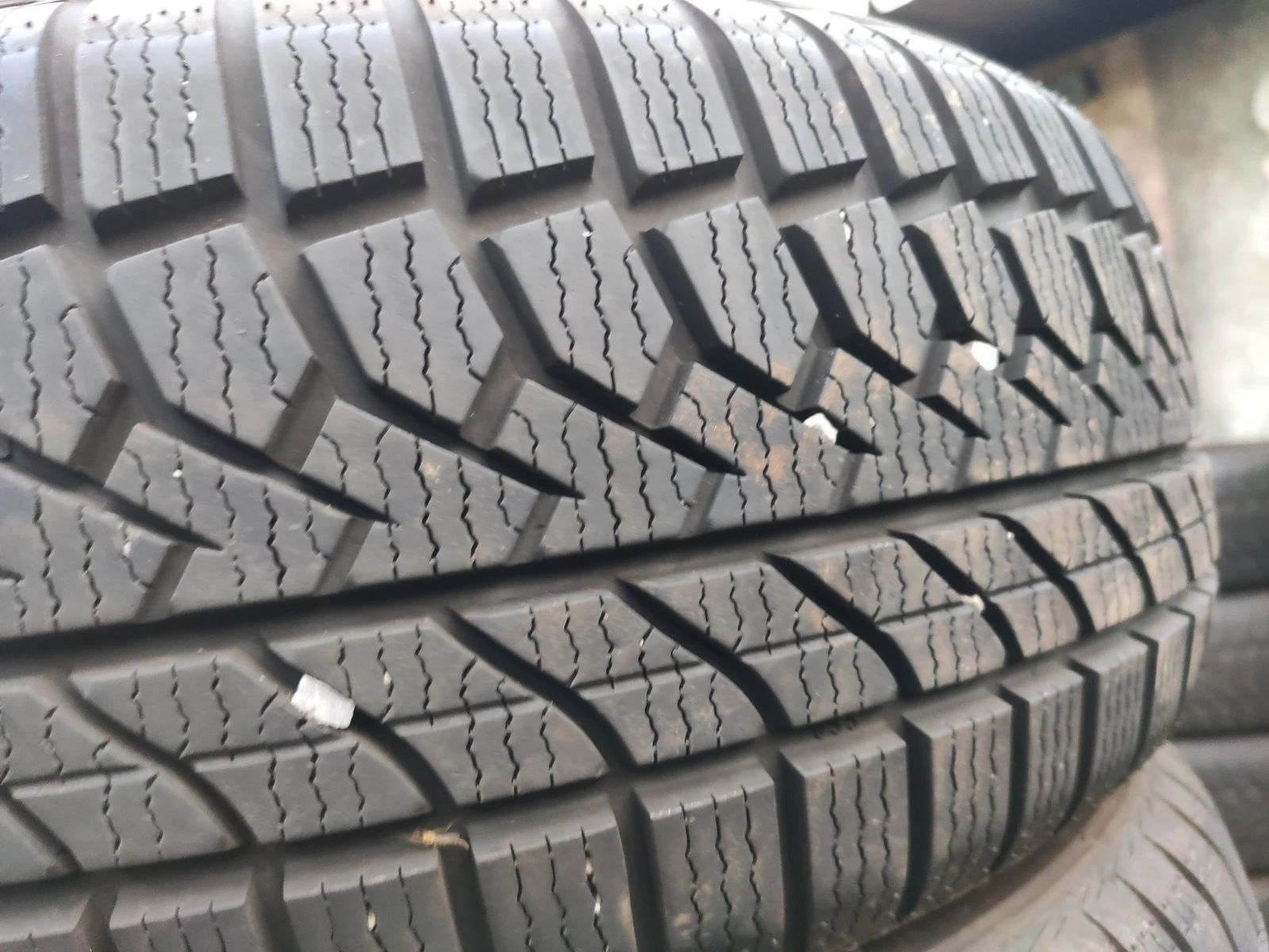  205/55R16 | Mobile.bg   4