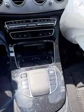 Mercedes-Benz E 300, снимка 4