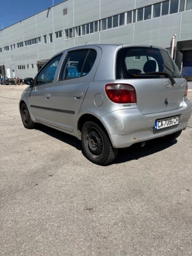 Toyota Yaris 1.0 VVT-i Газ Климатик, снимка 4