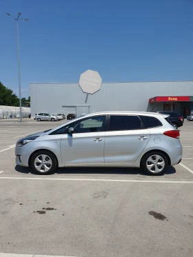 Kia Carens 1.7 136 6+ 1, снимка 8