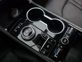 Kia K5 2.0 LPi, снимка 9