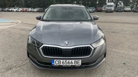 Skoda Octavia КАТО НОВА, снимка 1