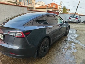 Tesla Model 3 SR+ 