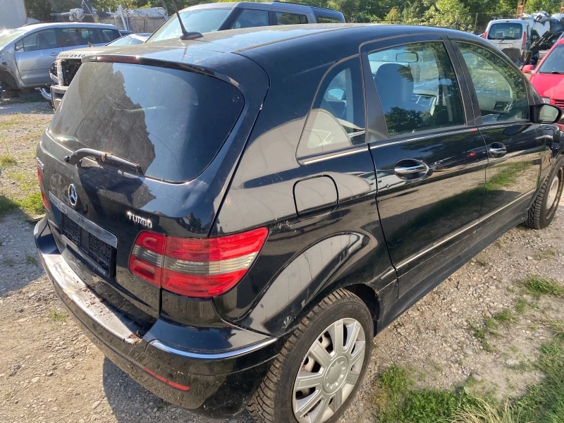 Mercedes-Benz B 200 2.0 TURBO 193 КОНЯ АВТОМАТИК, снимка 3 - Автомобили и джипове - 37945760