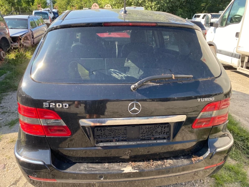 Mercedes-Benz B 200 2.0 TURBO 193 КОНЯ АВТОМАТИК, снимка 4 - Автомобили и джипове - 37945760