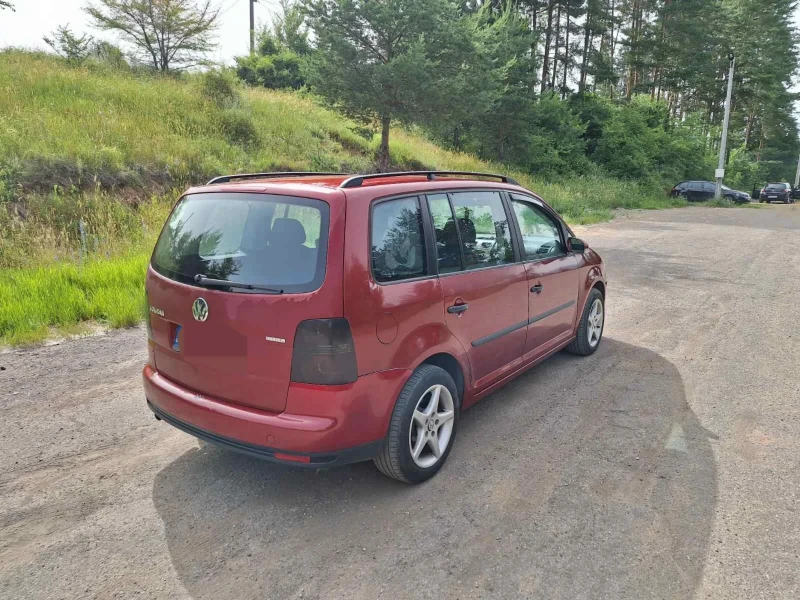 VW Touran, снимка 3 - Автомобили и джипове - 47454106