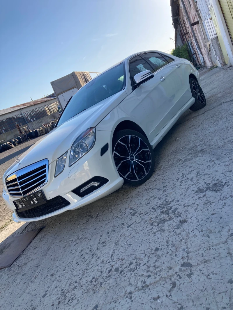 Mercedes-Benz E 500 * W212 * E 550 * 4matic * AMG * 7G* V8* , снимка 4 - Автомобили и джипове - 47269083